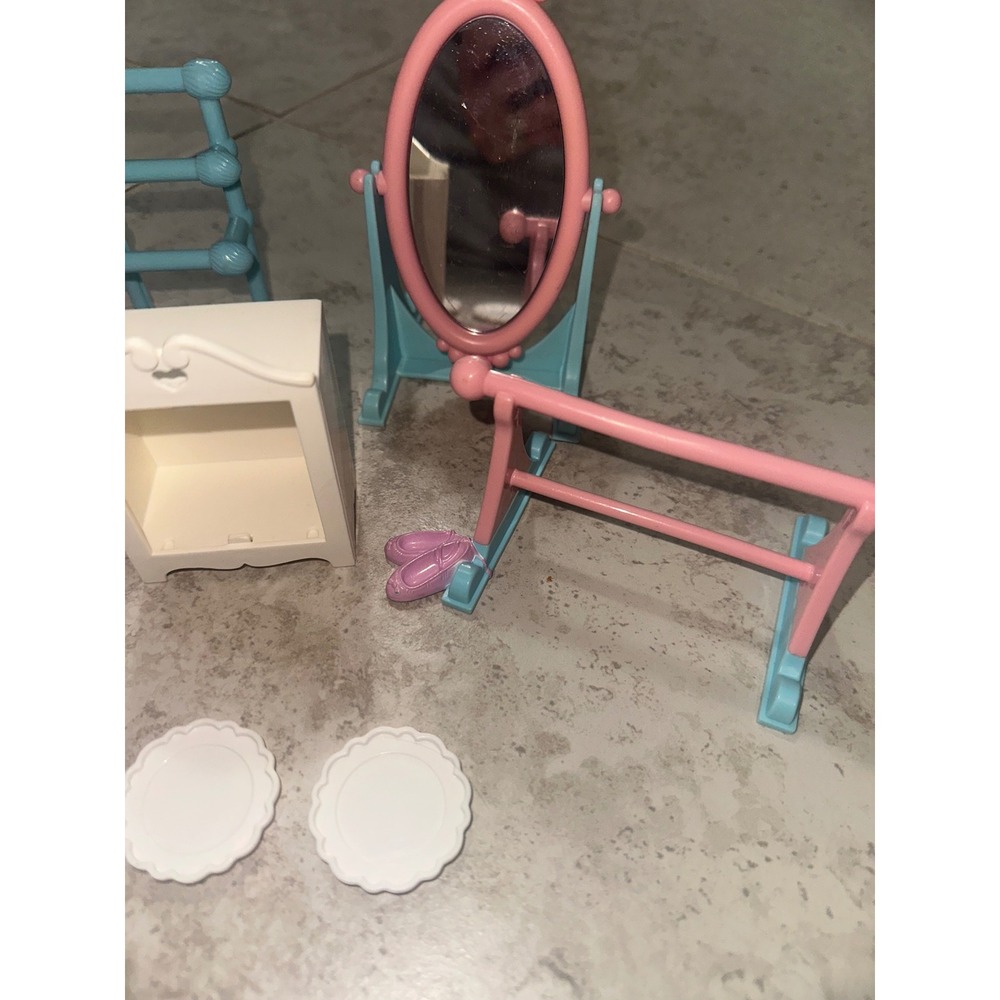 Fisher Price Loving Family Dollhouse Furniture Set Ballet Barre Mirror Chairs - Picture 4 of 4